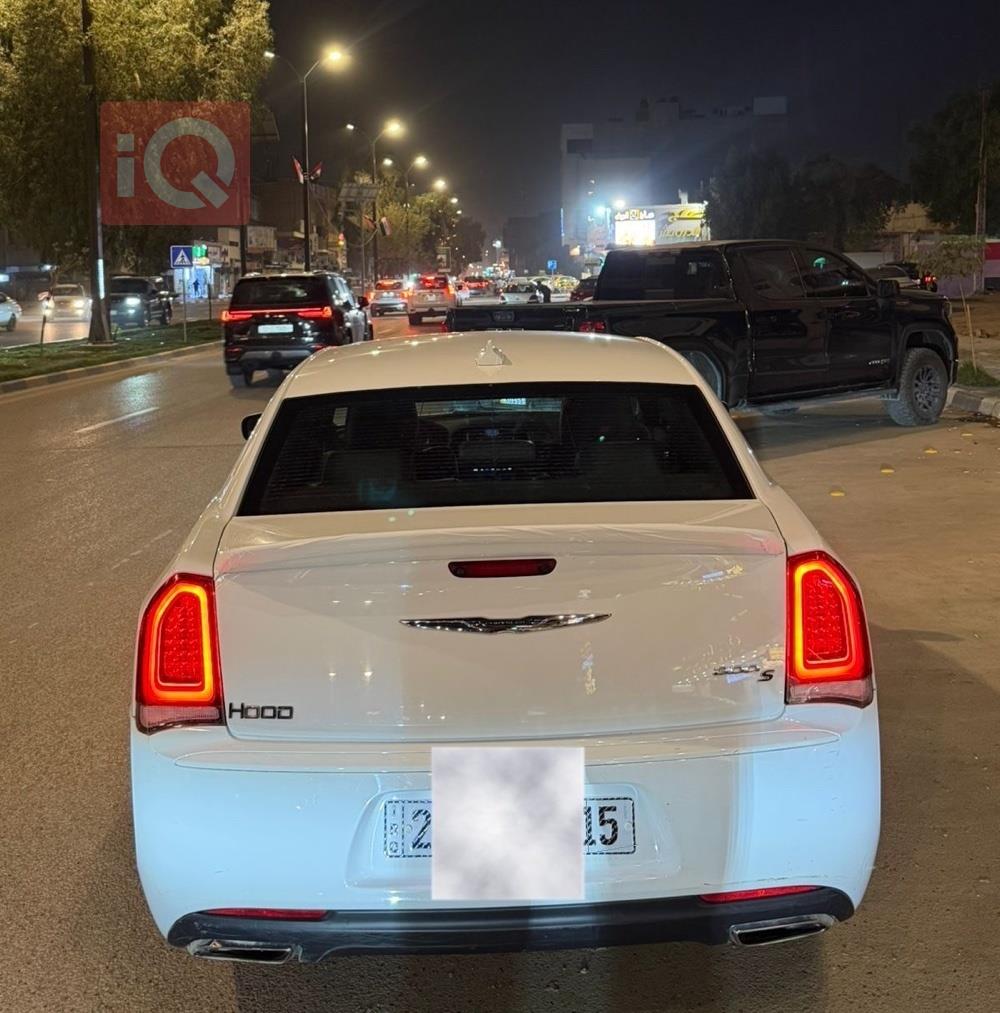 Chrysler 300